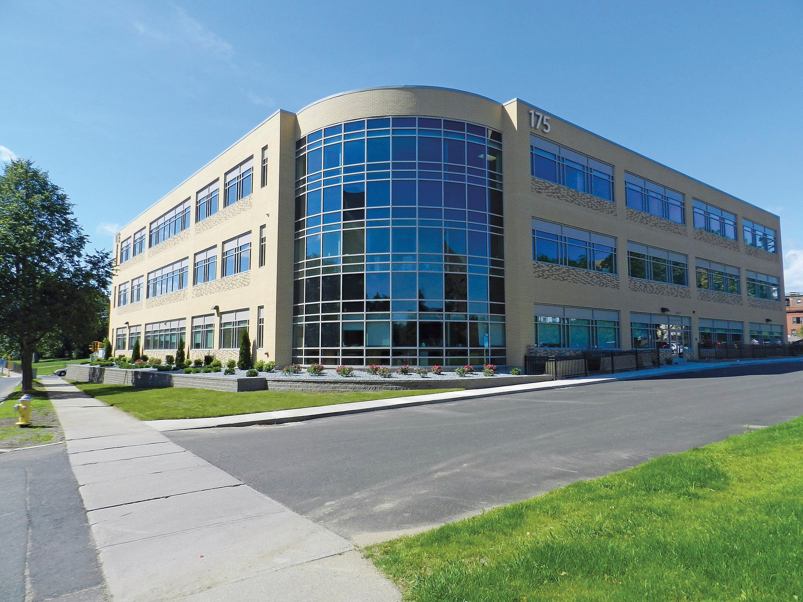 Trinity Health of New England Medical Group: Mercy Campus