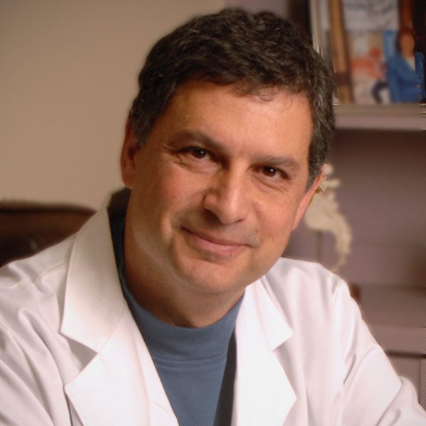 Raul Mendelovici, MD